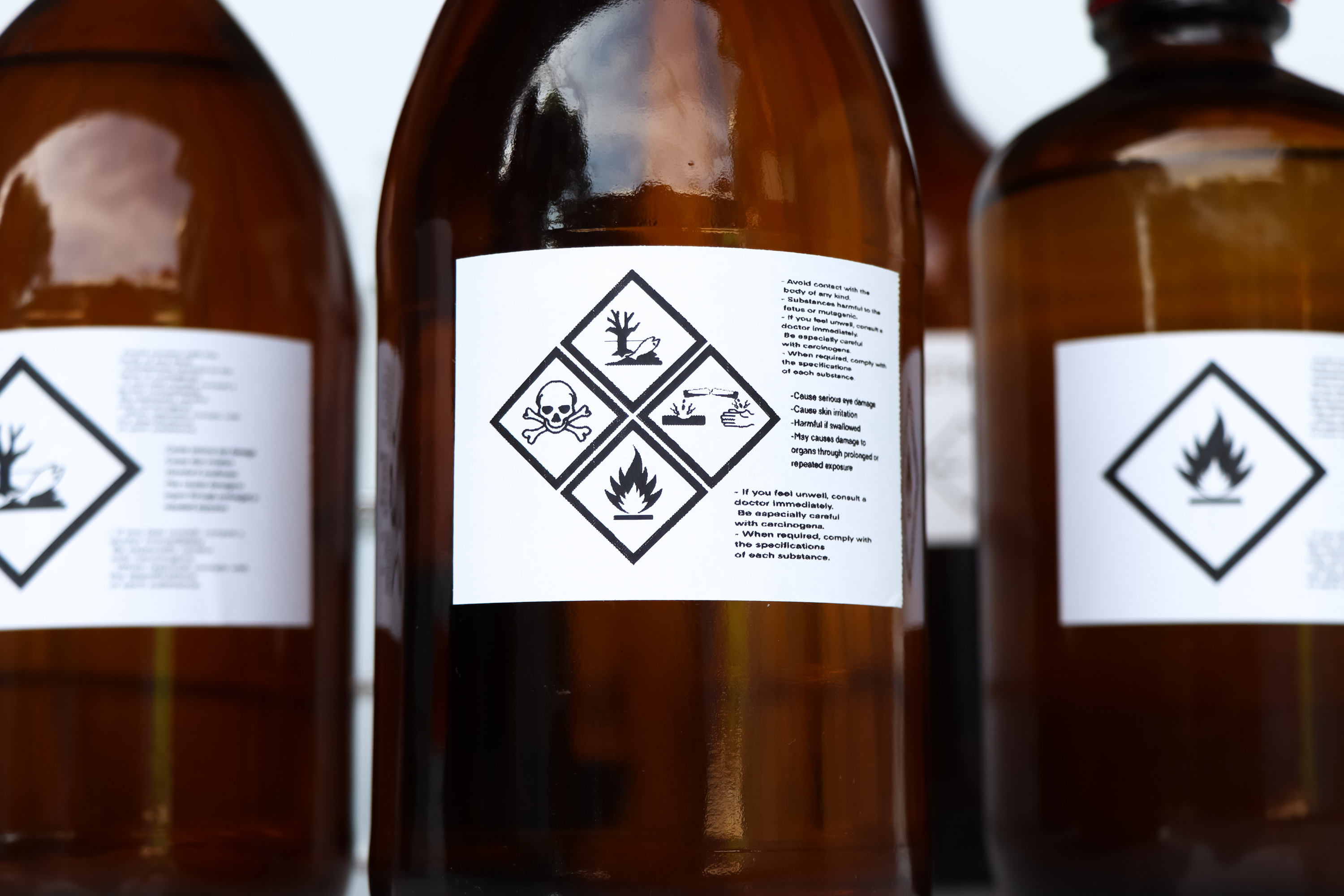 Les 6 ingrédients à éviter absolument dans vos cosmétiques (et pourquoi Unlëss les bannit)