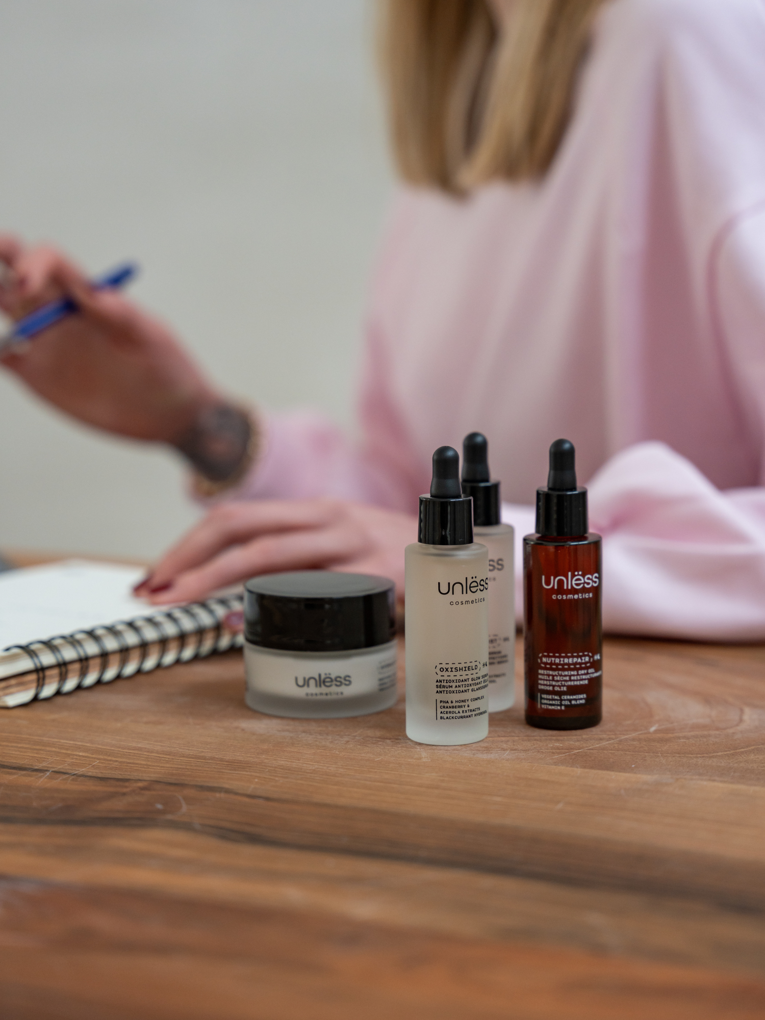 Unlëss Cosmetics, soins sains naturels et efficaces made in belgium. 100/100 yuka